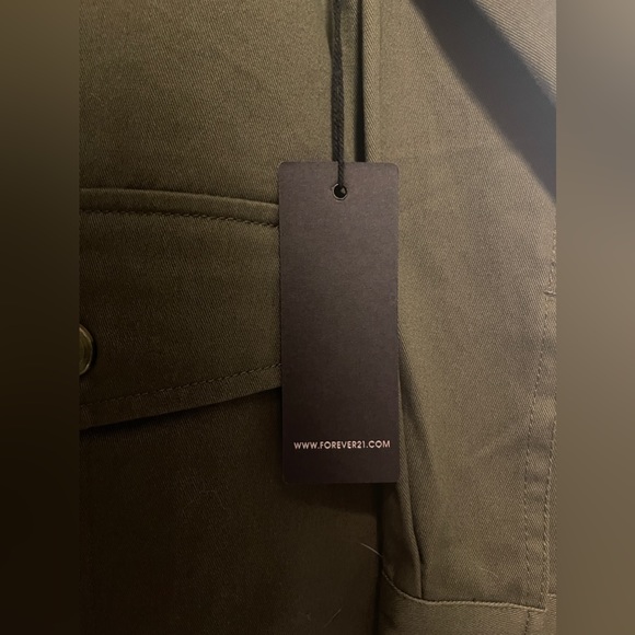 Forever 21 green embroidered jacket size small. Bird and floral design NWT - Picture 4 of 4